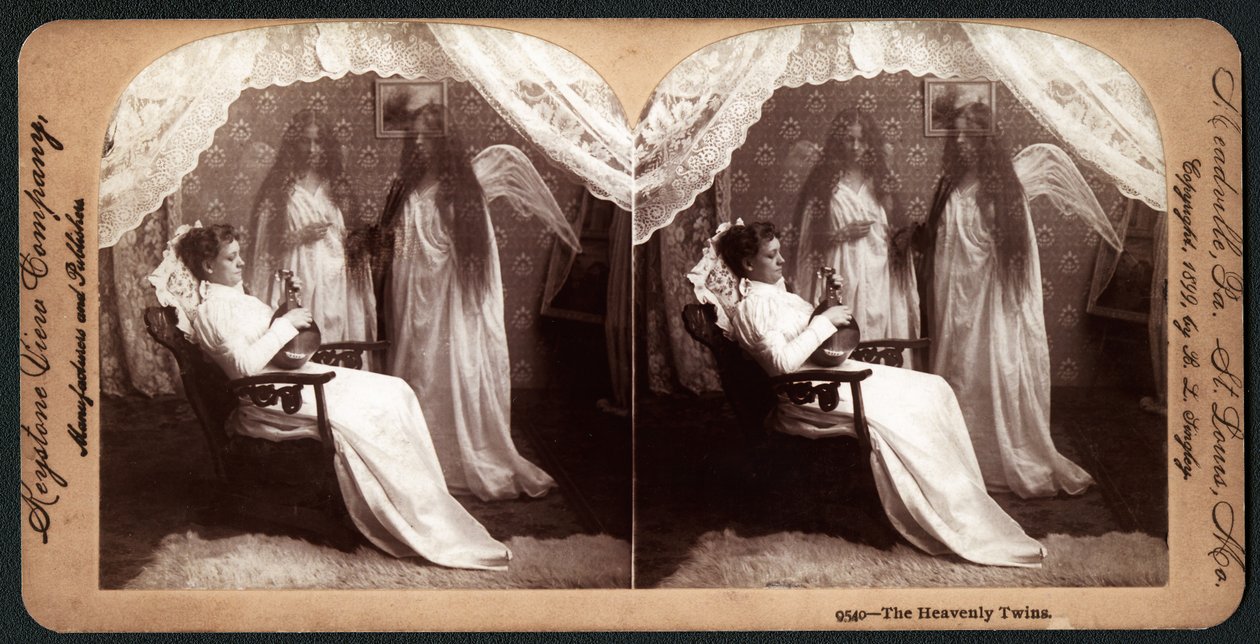 The Heavenly Twins, 1899 (stereograf) af American School