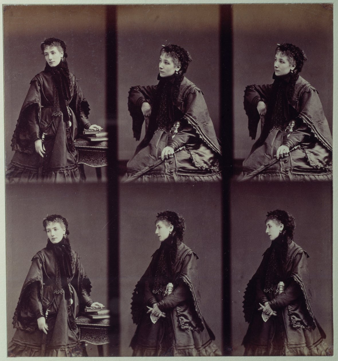 Portræt af Sarah Bernhardt (1844-1923) i bydragt af Andre Adolphe Eugene Disderi