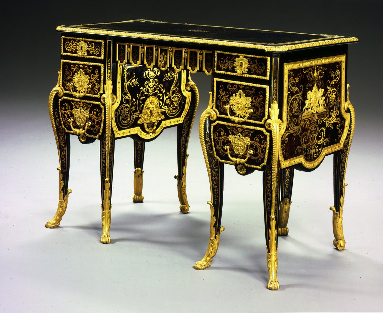 Louis XIV skrivebord, Hertuginden af ​​Burgund skrivebord af Andre Charles Boulle