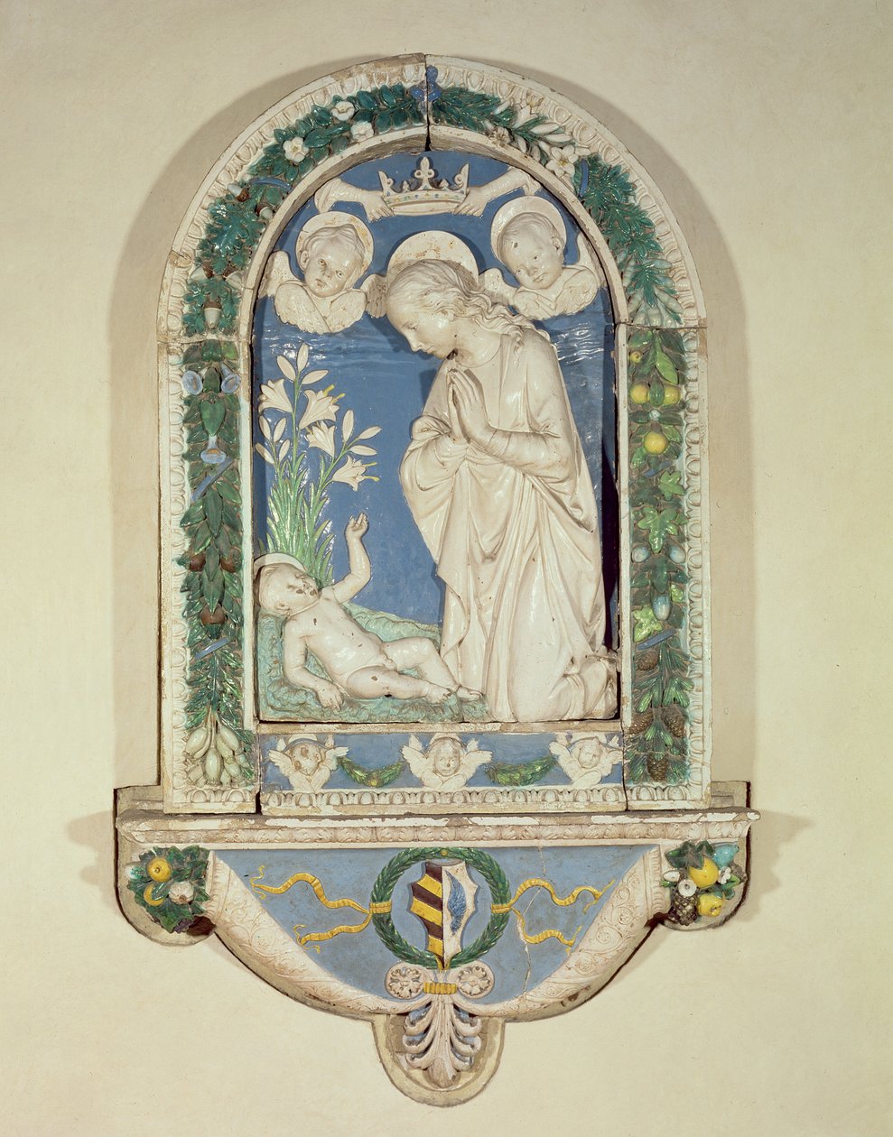 Madonna og barn (polykrom terrakotta) af Andrea Della Robbia
