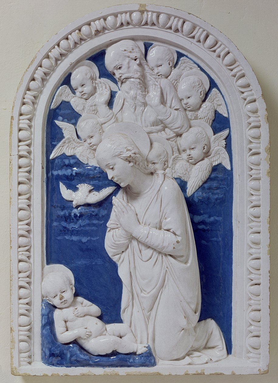 Madonnaen og barnet (glaseret terracotta) af Andrea Della Robbia