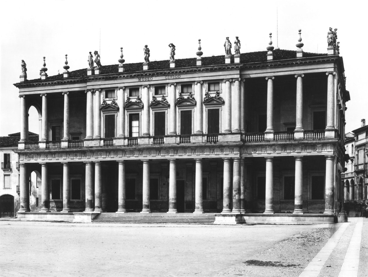 Hovedfacade af Villa Chiericati, bygget c.1550 af Andrea Palladio
