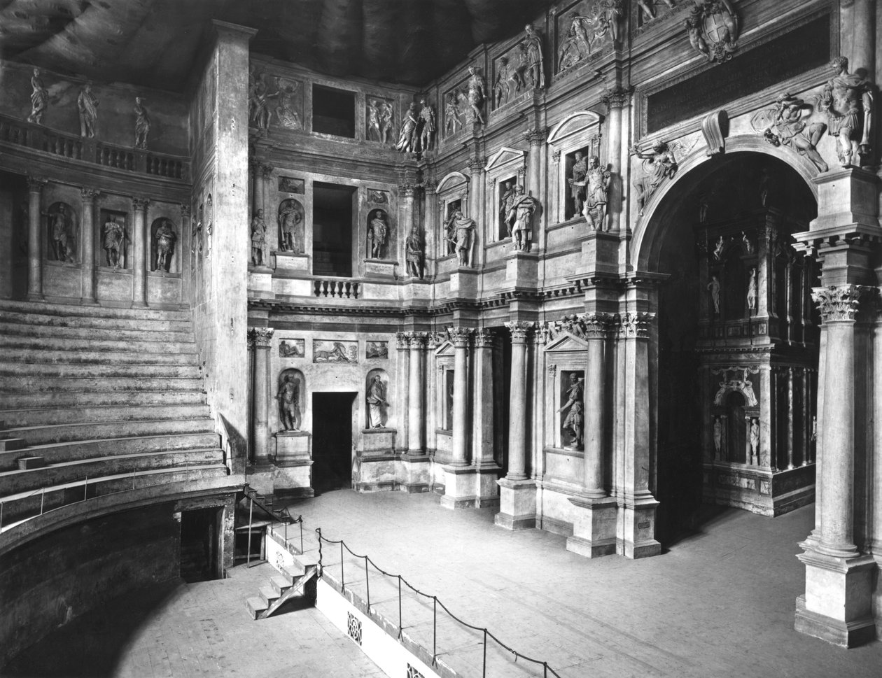 Teatrets interiør, bygget 1580-85 af Andrea Palladio