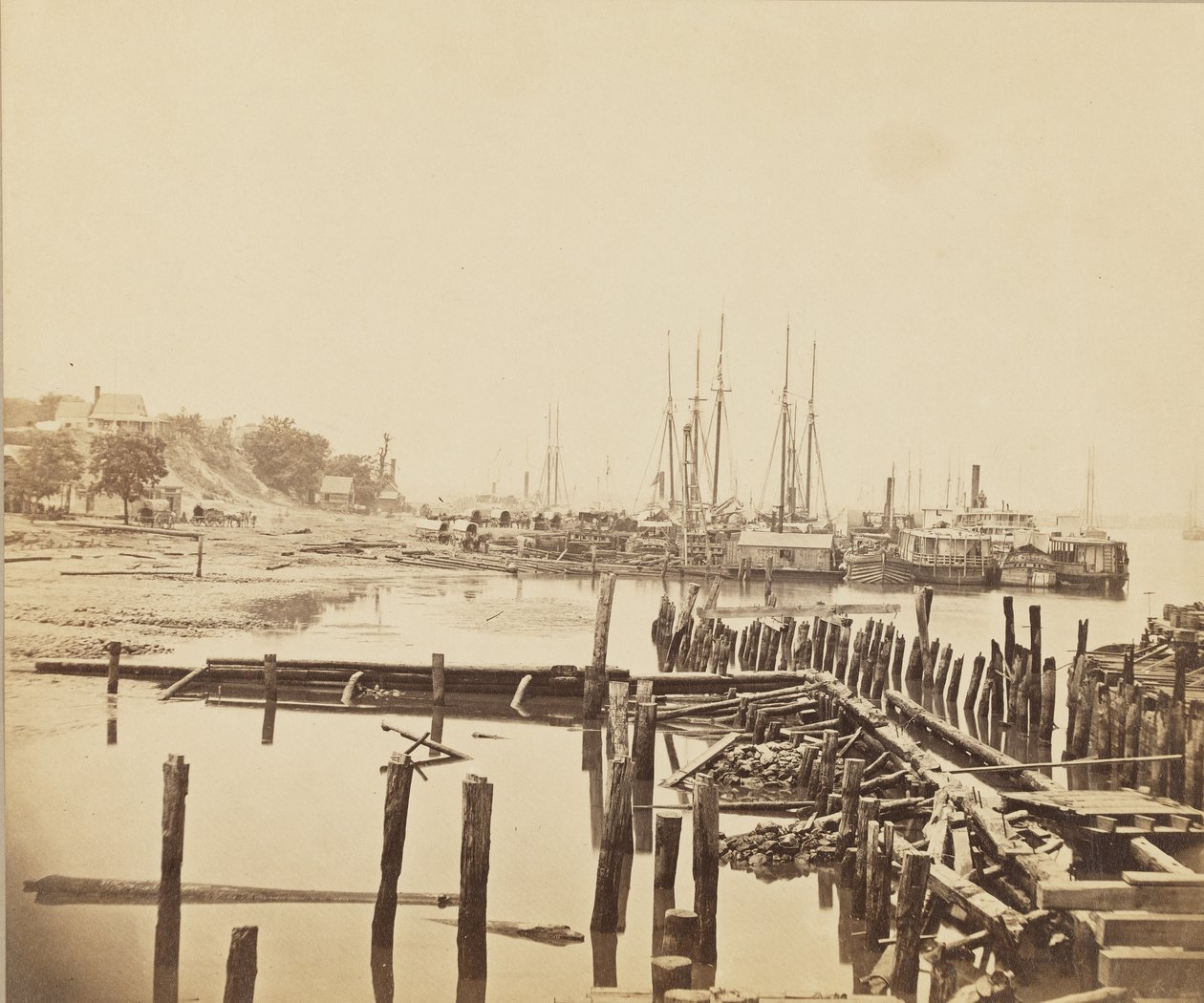 City Point, Virginia, ca. 1861-1865 (albumin print) af Andrew Joseph Russell
