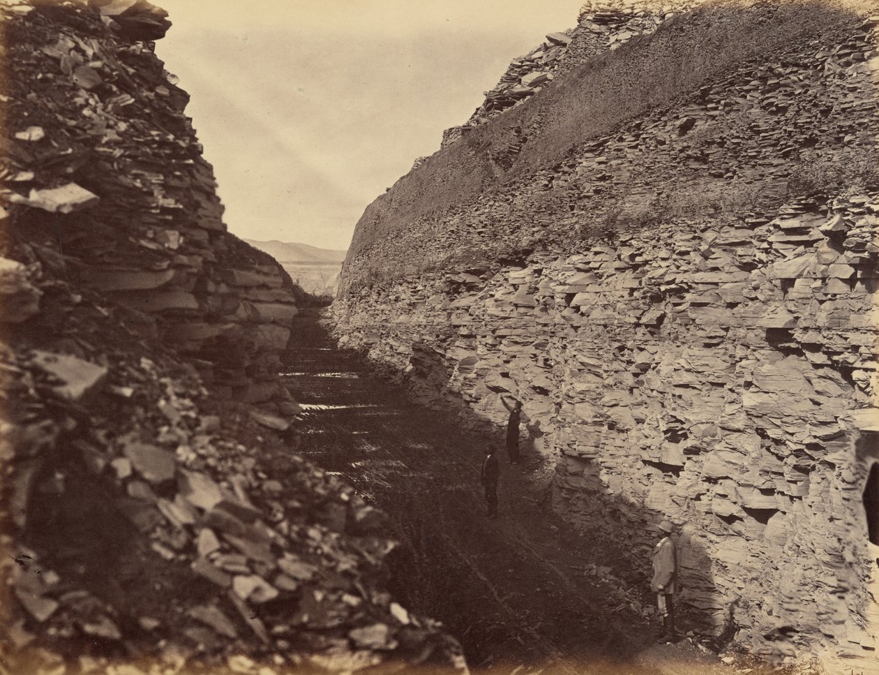 Tavle 22. Burning Rock Cut,1869 (foto) af Andrew Joseph Russell