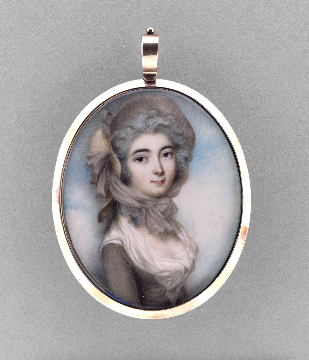 Portrait of a Woman, ca. 1785 (akvarel på elfenben, 9 karat rosa guld, hår, præget metallisk folie og glas) af Andrew Plimer