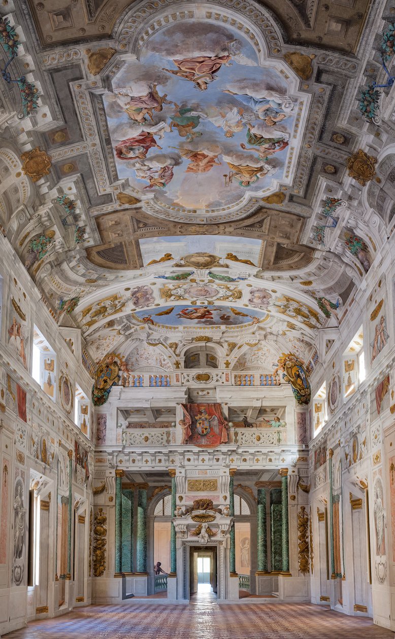 Loft i salen med Bologna-kvartererne, Vagthallen, Este Ducal Palace, Sassuolo, Italien af Angelo Michele Colonna