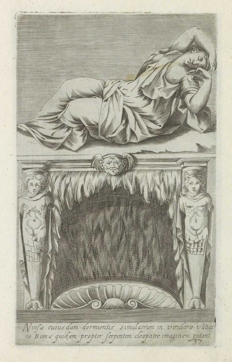 Skulptur af de sovende Ariadne boven een schouw Billedet af en bestemt sovende nymfe i Vatikanets have i Rom menes af nogle at være et billede af Kleopatra på grund af slangen (titel på objektet) Antikke skulpturer i Rom (serietitel) Gamle statuer af byen af Anonymous