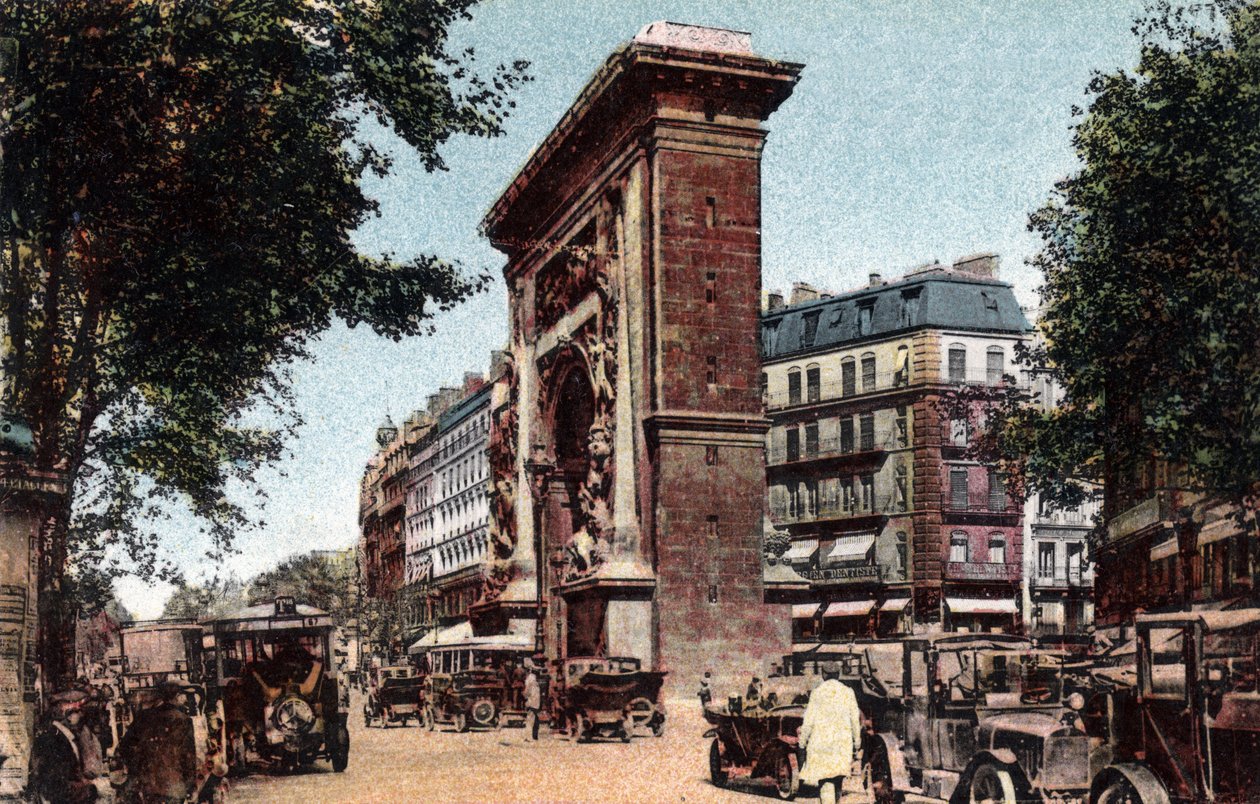 Paris: udsigt over boulevarden Saint Denis og Porte Saint Denis (Saint-Denis) bygget af Francois Blondel (1618-1686) i 1672. Fotografi fra 1920 i "" Kunstnerisk Album"" af byen Paris. Privat samling. af Anonymous Anonymous