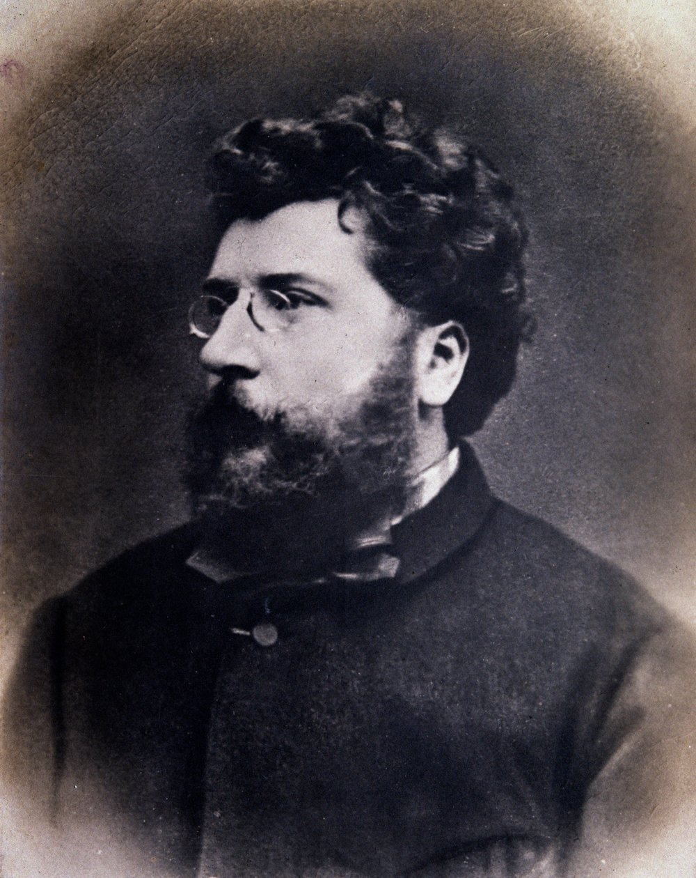 Portræt af den engelske komponist Georges Bizet (s/h foto af Anonymous Anonymous
