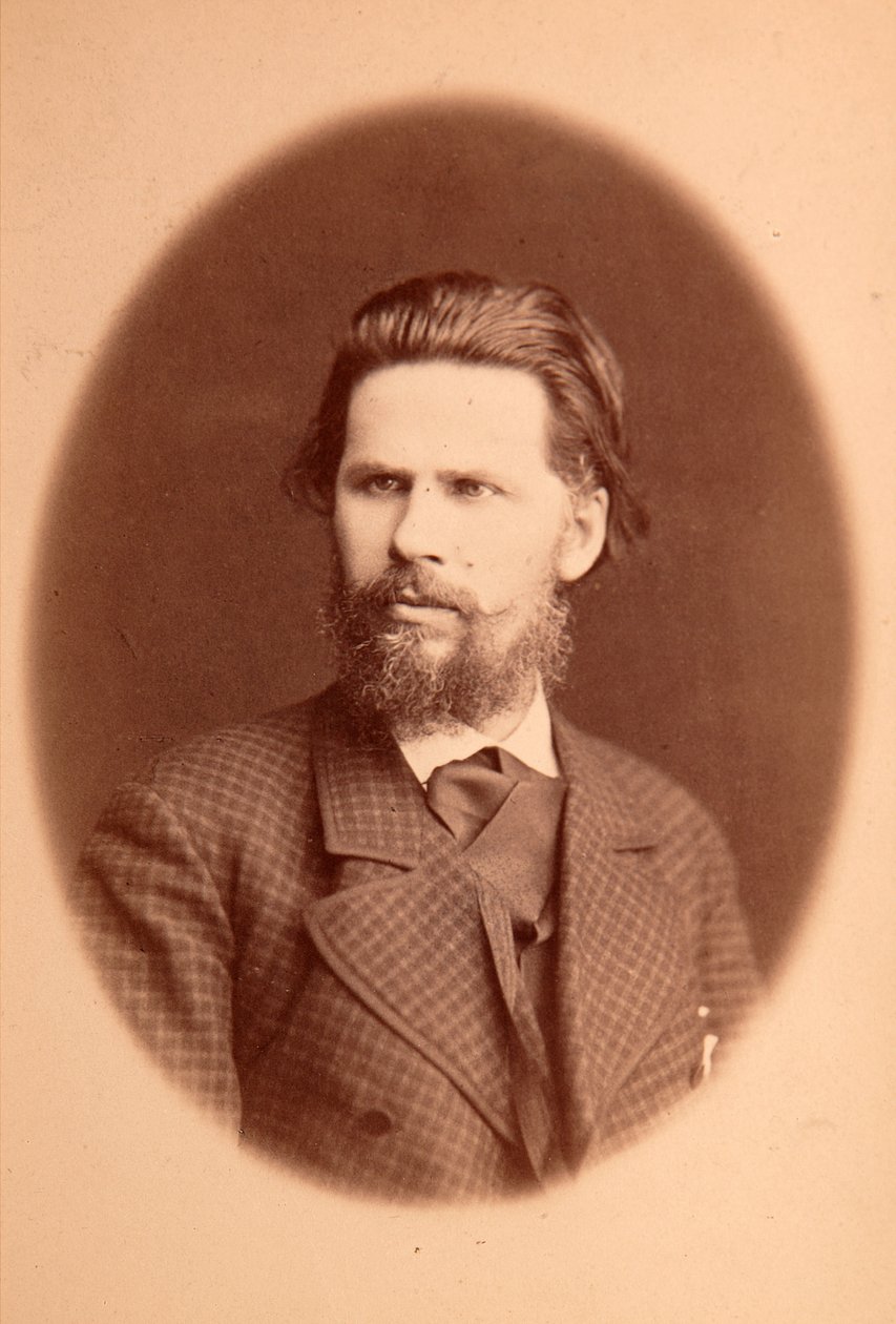 Portræt af kunstneren Ivan Nikolaievitch (Nikolaevich) Kramskoi (1837-1887). Albumin foto af Anonymous Anonymous