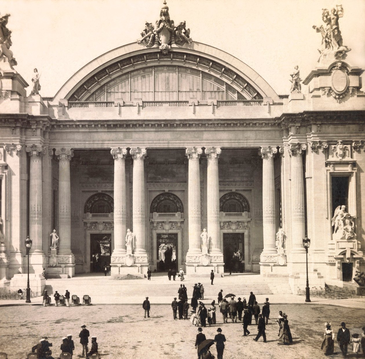 Universal Exposition of 1900 - Exposition Universelle de 1900 i Paris: Indgang til Grand Palais - privat samling af Anonymous Anonymous