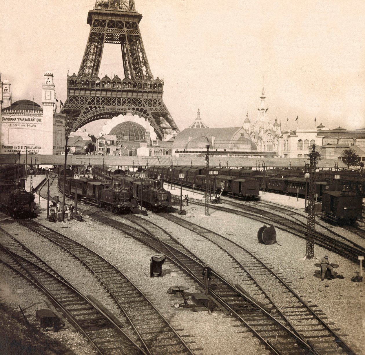 Universal Exposition of 1900 - Exposition Universelle de 1900 i Paris: Champs de Mars station - privat samling af Anonymous Anonymous