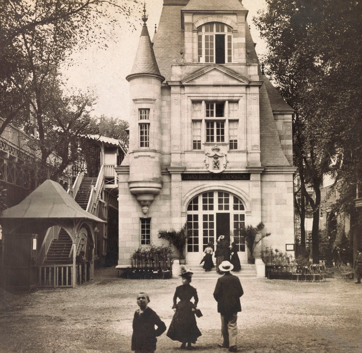 Universal Exposition of 1900 - Exposition Universelle de 1900 i Paris: Pavillon du Luxembourg - privat samling af Anonymous Anonymous