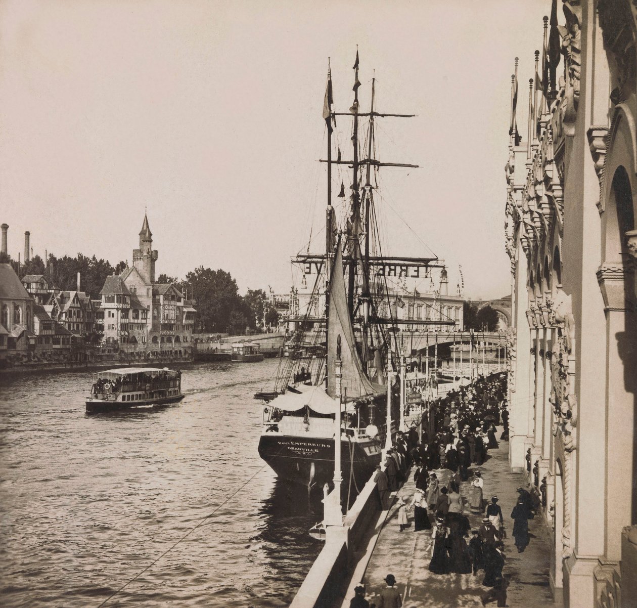 Verdensudstilling af 1900 - Verdensudstilling af 1900 i Paris: Gamle Paris - privat samling af Anonymous Anonymous