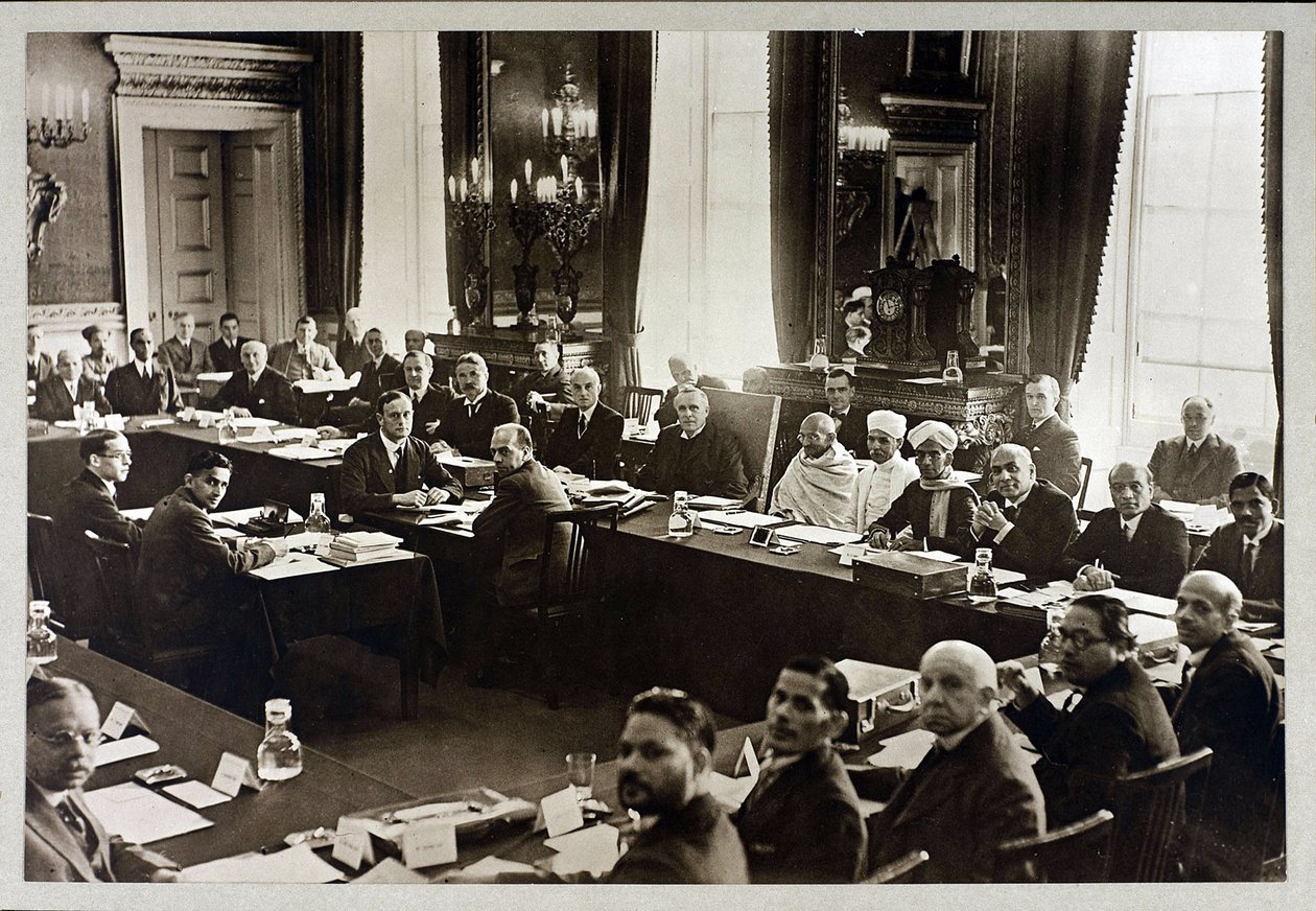 deuxieme conference de la Table ronde - Mahatma Gandhi - Anden rundbordskonference i London, Anonym. Sølv gelatine fotografering af Anonymous Anonymous