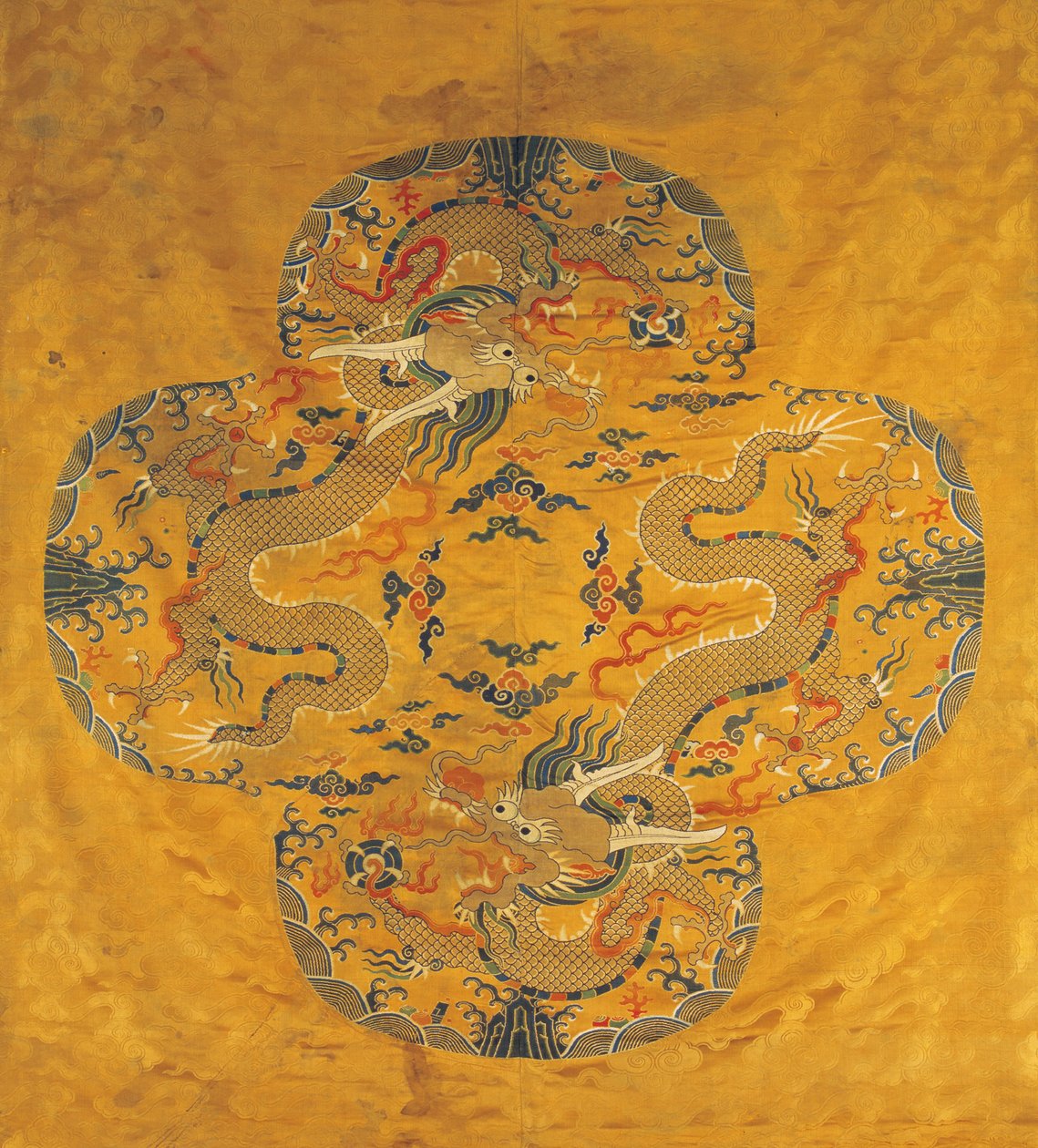 Dragon silke brokade stof, slutningen af det 16. århundrede.. af Anonymous master.