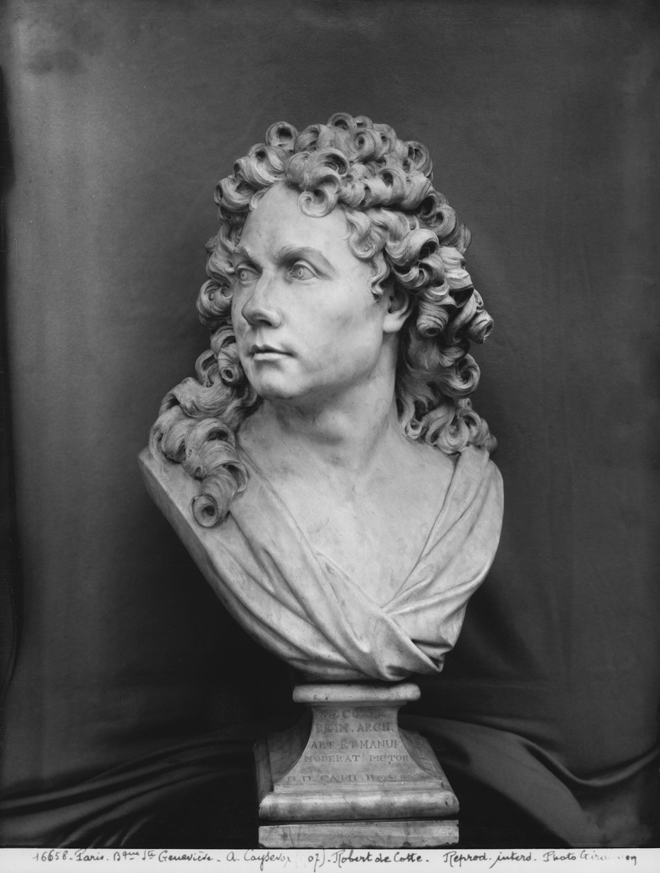Buste af Robert de Cotte, 1707 (se også 346009, 346011) (marmor) af Antoine Coysevox