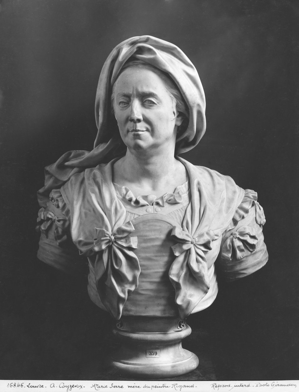 Buste af Marie Serre, mor til maleren Hyacinthe Rigaud, 1706 (marmor) af Antoine Coysevox