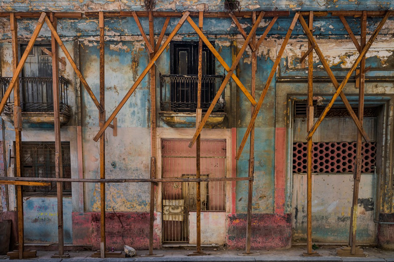 Calle Obrapia, 2015 (digitalt fotografi) af Antonio Schubert