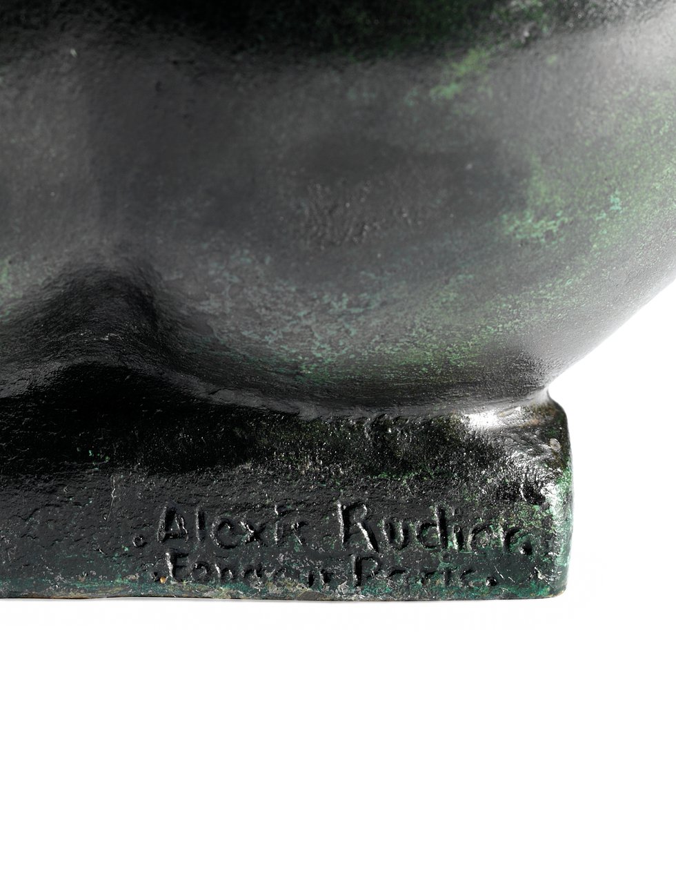 Krøjende pige, der holder en fod af Aristide Maillol