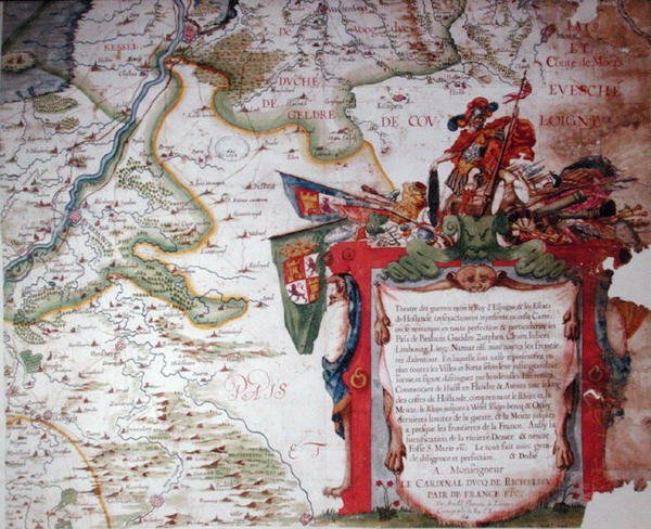 Cartouche med en dedikation til kardinal Richelieu (1585-1642) og et kort over de lave lande på tidspunktet for 30-års krigen (1618-48), fra 