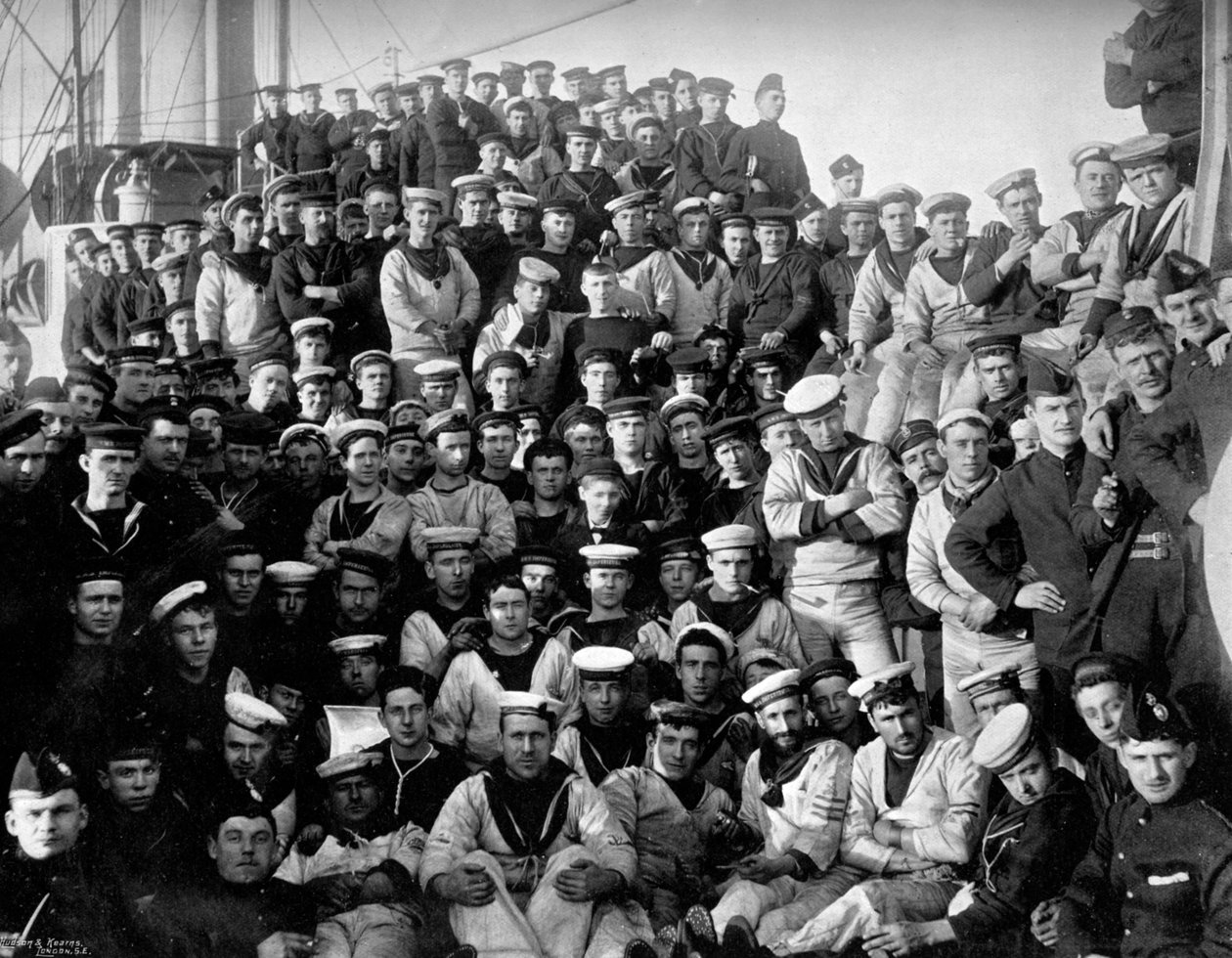 Selskabet af den første klasses krydser, HMS Imperieuse, 1896 af Arthur Debenham