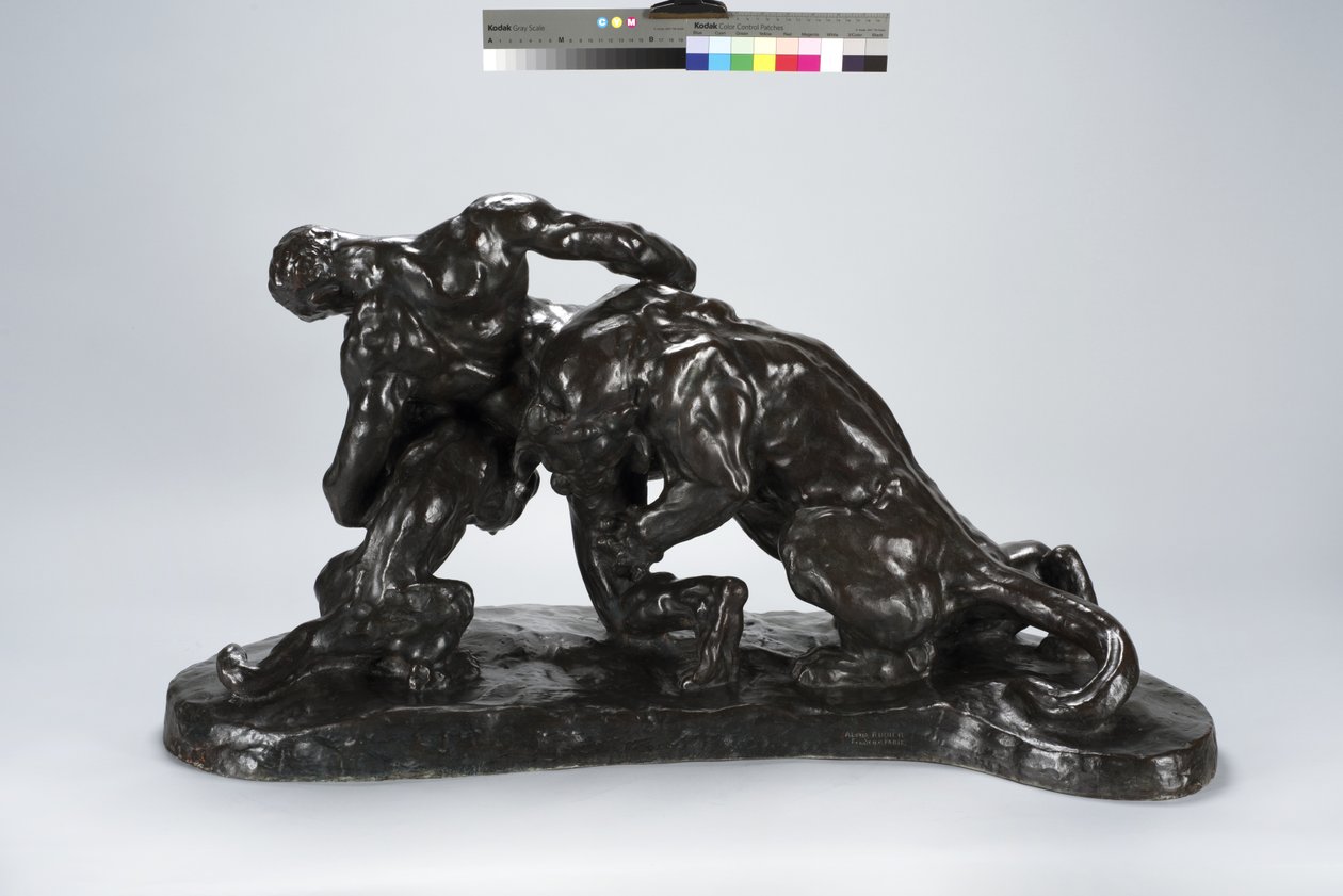 Mand låst i kamp med Lioness Cub (bronze) af Arthur Putnam