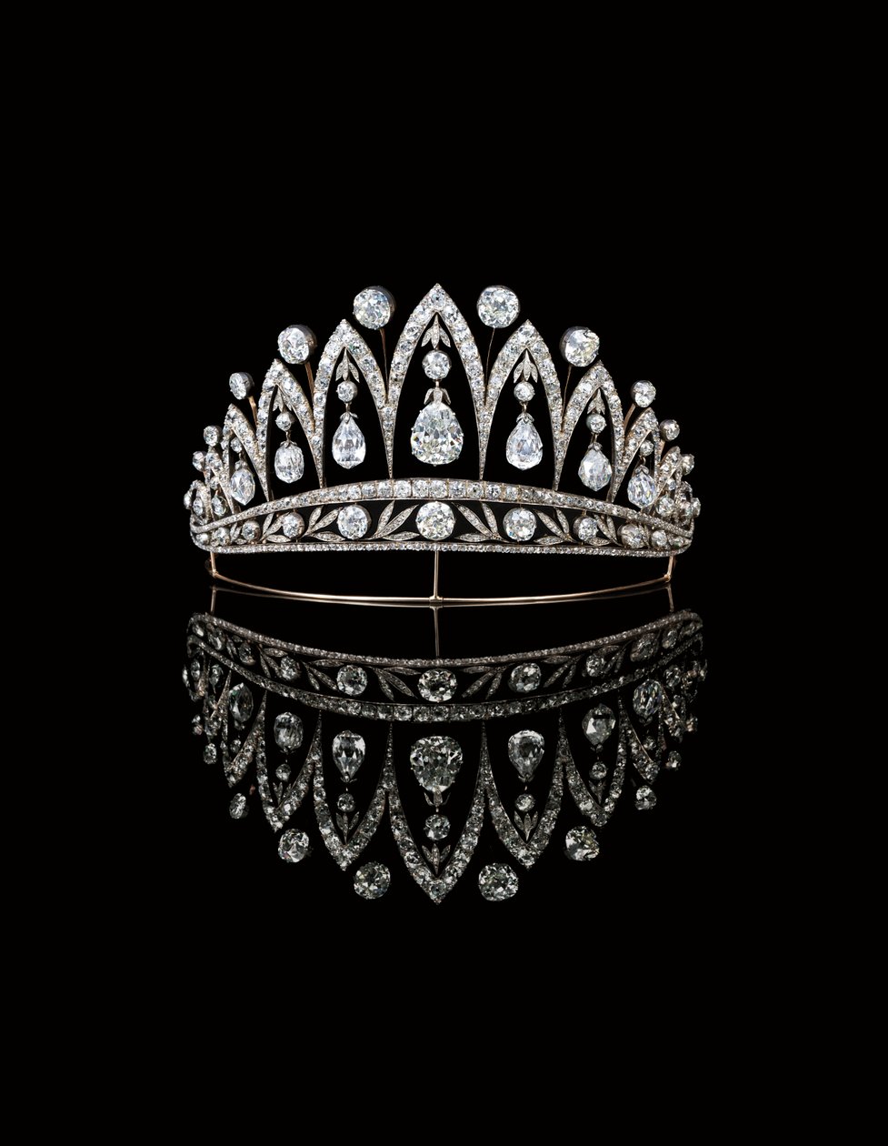 Tiara, af Faberge, ca. 1890 (diamanter og guld) af August Wilhelm Holmström