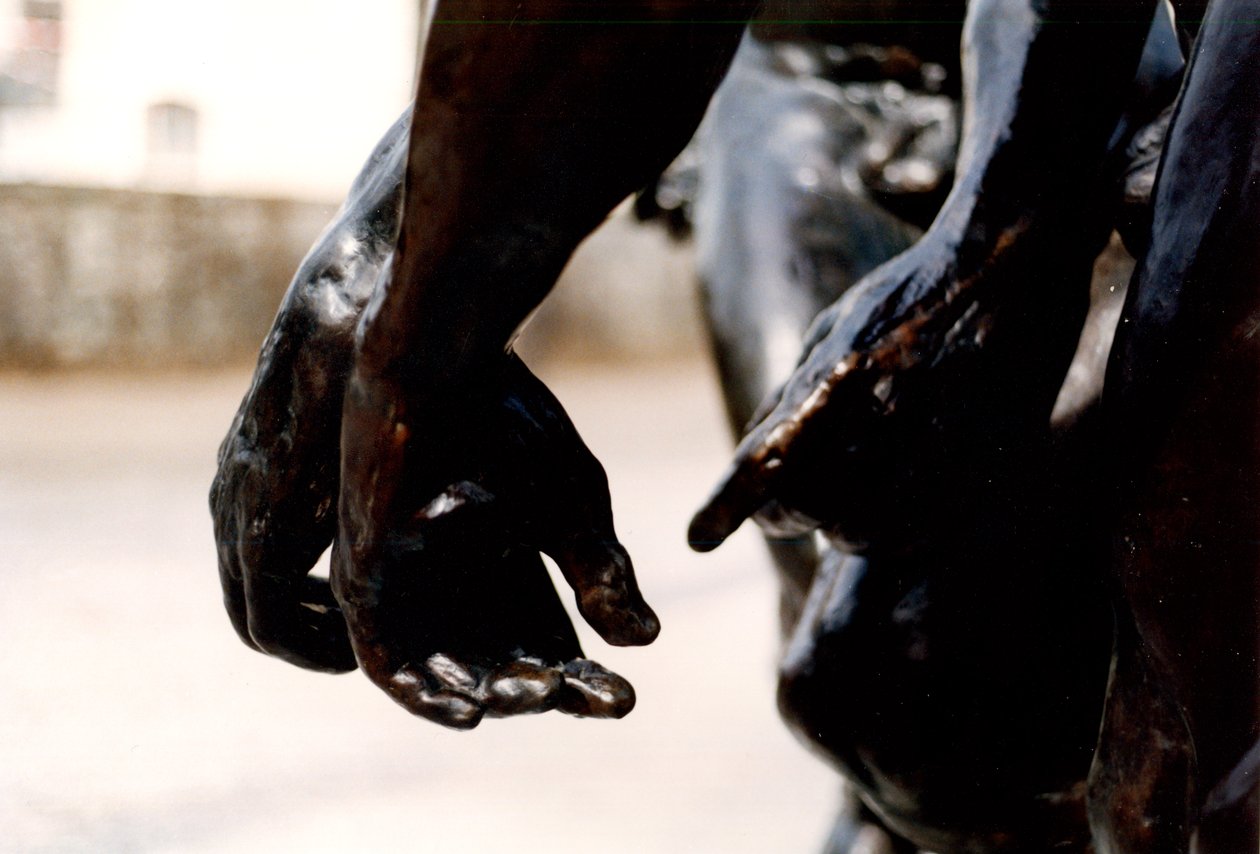 De tre skygger, detalje af de tre hænder, 1881 bronze detalje af 108012 af Auguste Rodin