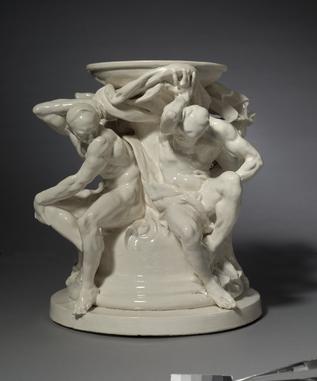 Titans, Support for a Vase, designet af Albert-Ernest Carrier-Belleuse af Auguste Rodin