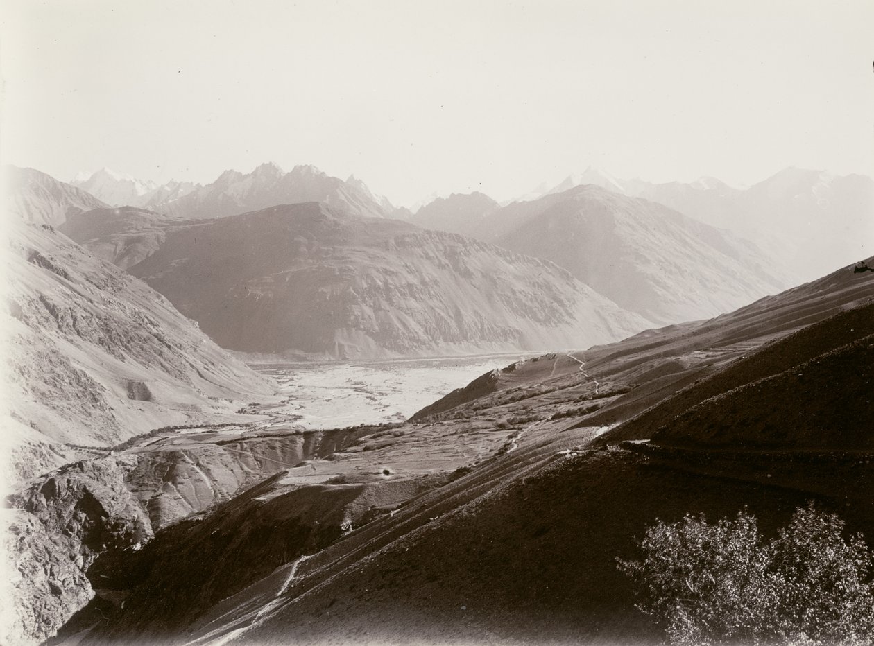Pamir-flodens sammenløb med Hindu Kush på den anden side af Aurel Stein