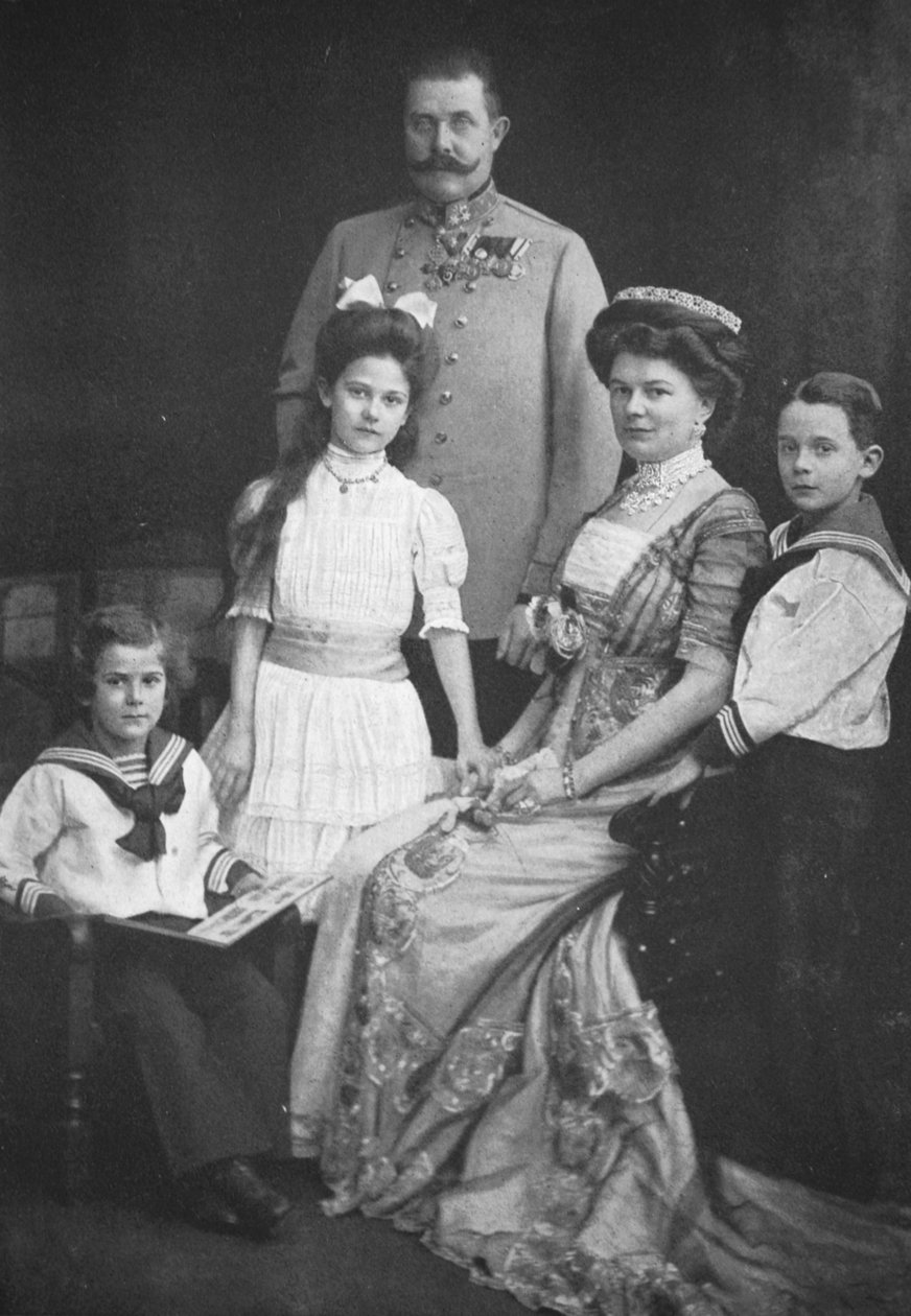 Ærkehertug Frans Ferdinand af Østrig og hans familie af Austrian Photographer