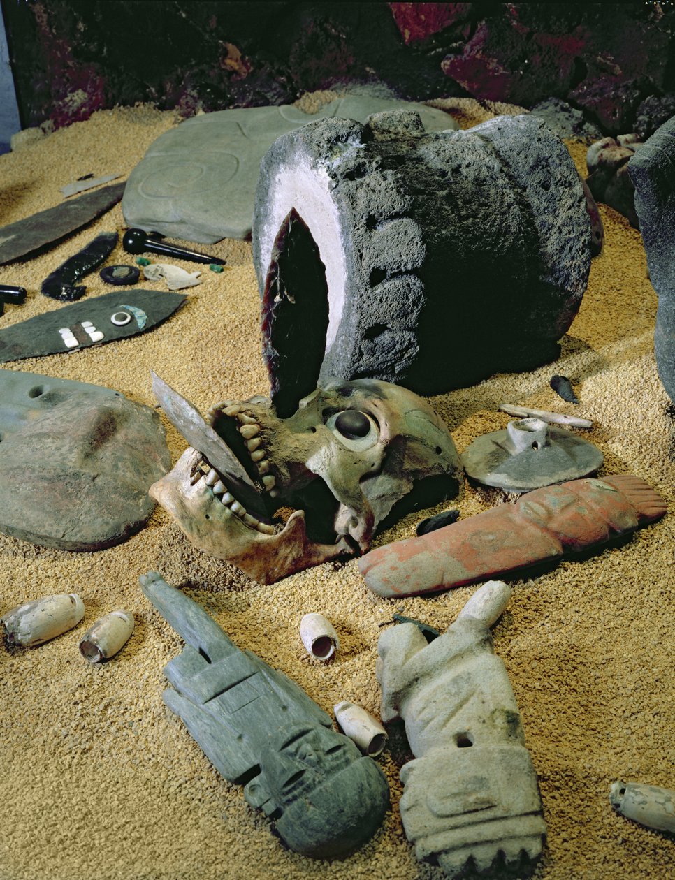Aztekiske rituelle genstande fra det sydøstlige hjørne af Templo Mayor og dateret til 1469-81 (blandet medier) af Aztec