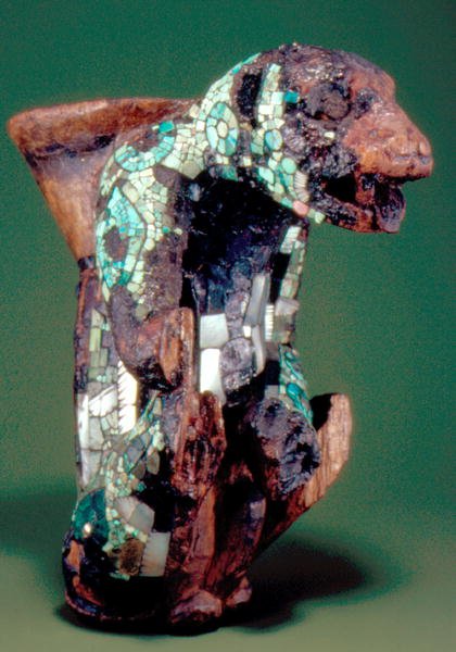 Fragment af bevinget slange (mosaik og træ) af Aztec