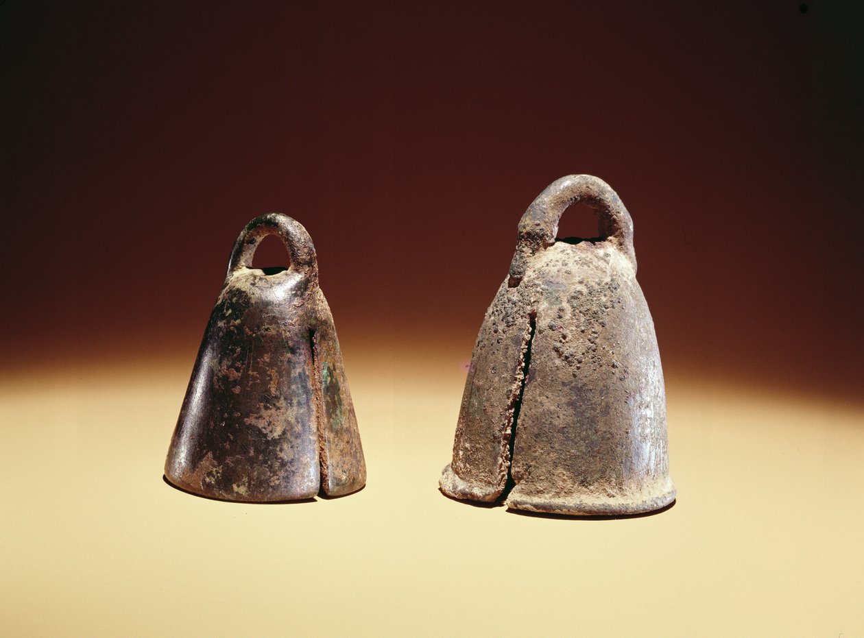 Hesteklokker, fra Babylon, Irak, ca. 700 f.Kr. (bronze) af Babylonian