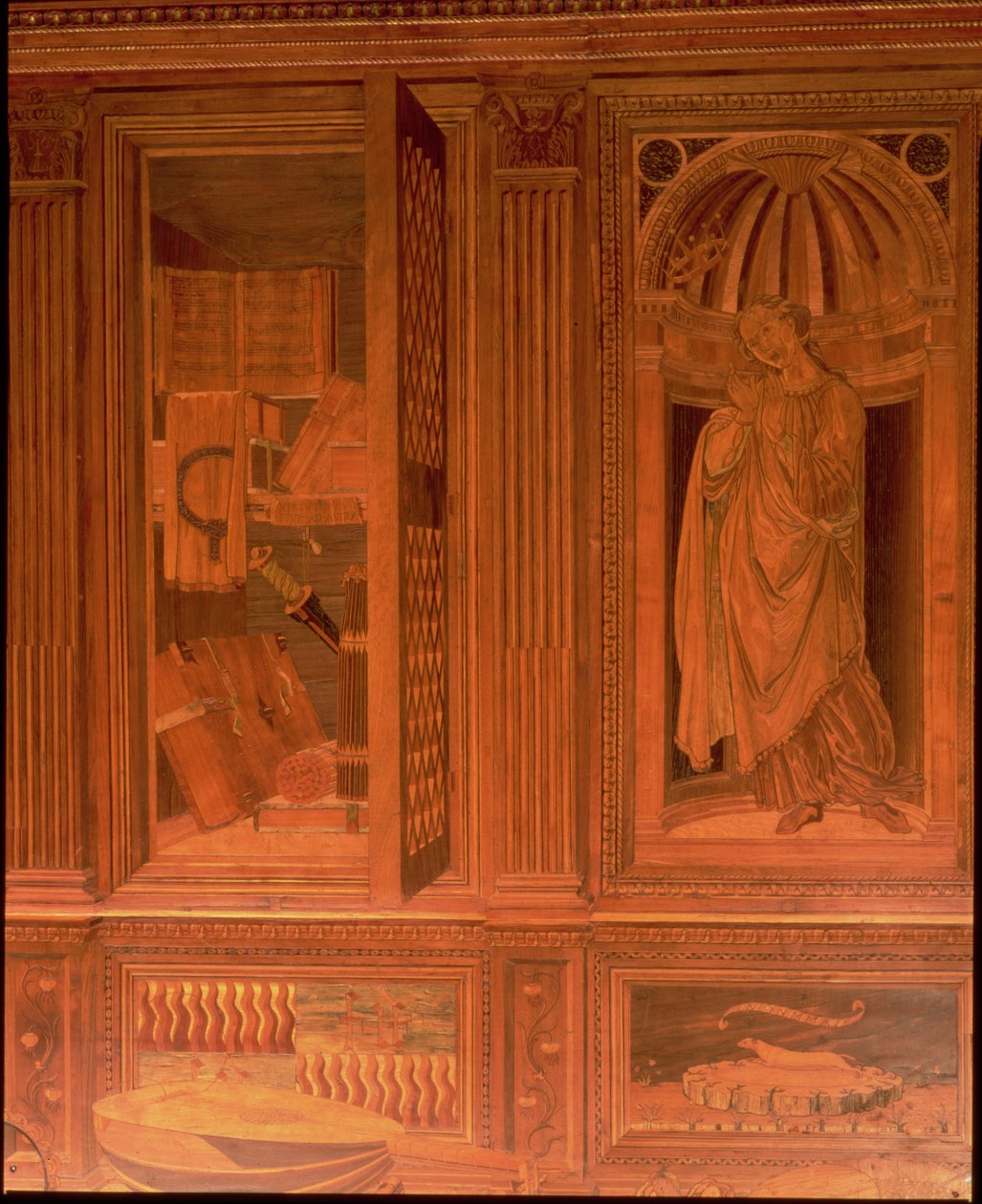 Studiet af Federigo da Montefeltro, hertug af Urbino: intarsia-paneler, der viser (L) et åbent skab med bøger og (R) Hope i en arkitektonisk niche med musikinstrumenter på en hylde under (træ) af Baccio Pontelli