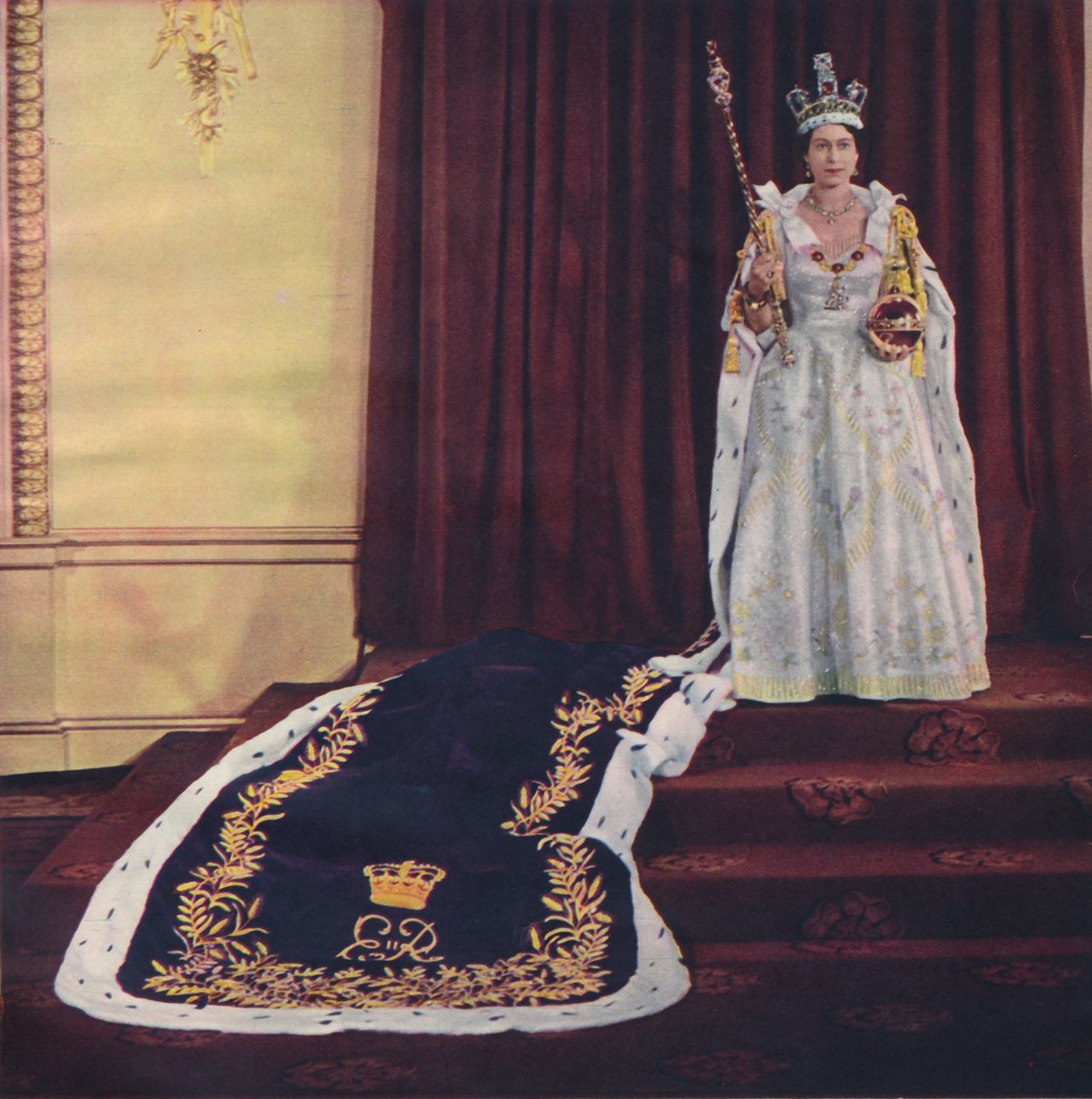 Dronning Elizabeth II i kroningsdragt, 1953 af Baron Sterling Henry Nahum