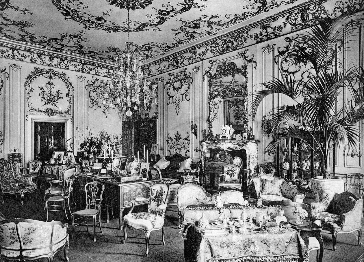 Tegnestuen, Chesterfield House, 1908. af Bedford Lemere and Company