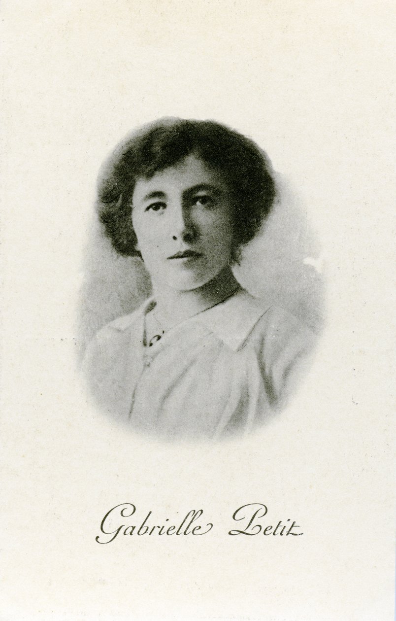 Gabrielle Petit, postkort til minde om Gabrielle Petit, ca.1920 af Belgian Photographer