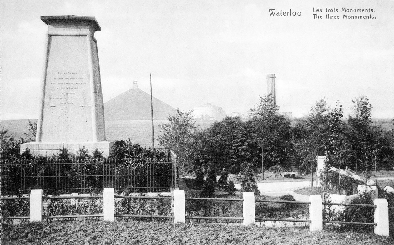 Tre monumenter rejst til minde om slaget ved Waterloo, erindringspostkort ca. 1912 (photolitho) af Belgian Photographer