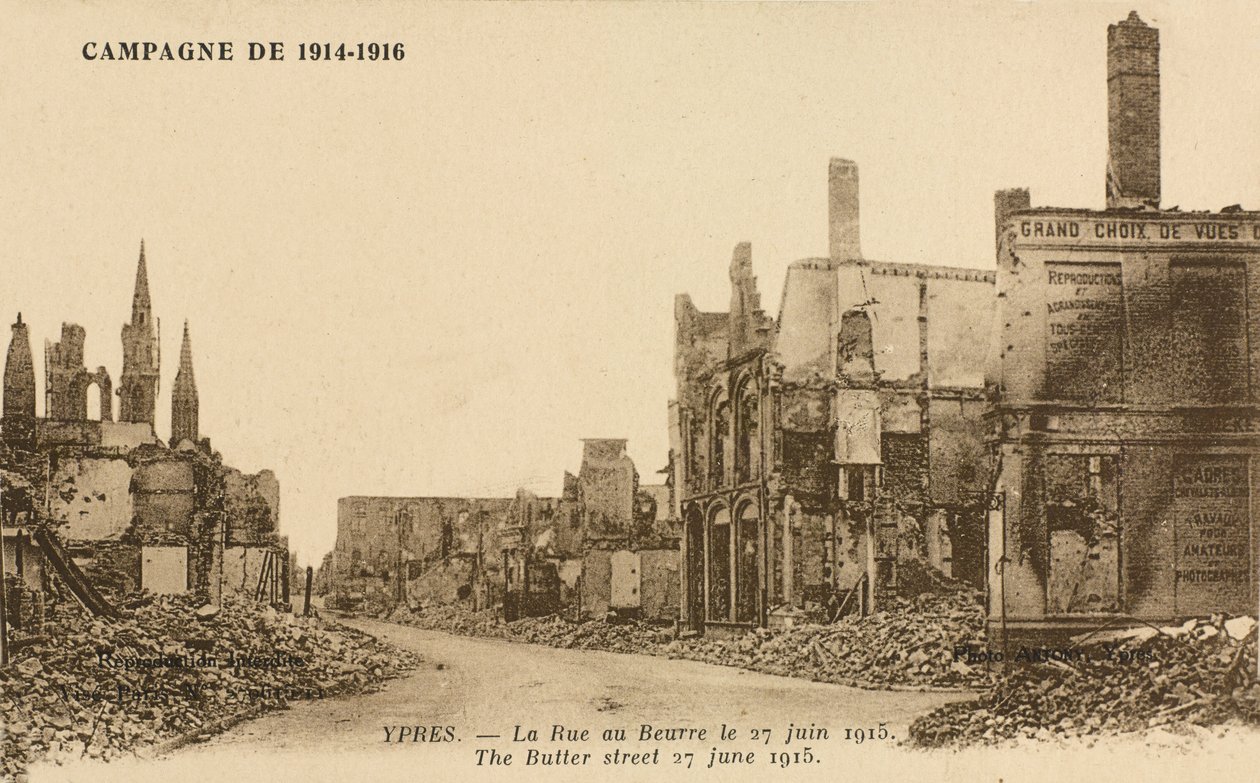 Rue au Beurre, 27. juni 1915 af Belgian Photographer