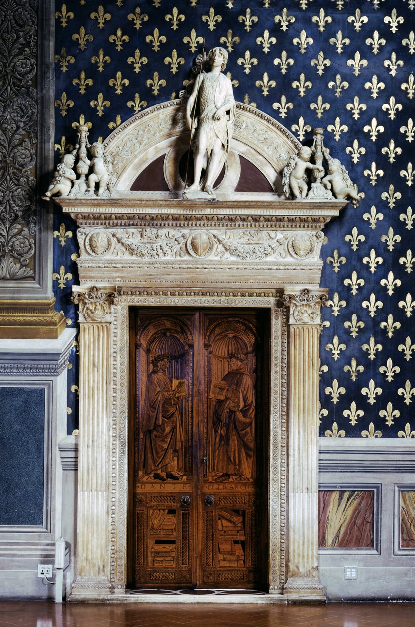 Dørkarm i Sala dei Gigli forestillende St. Johannes Døberen, 1470 (marmor) (se også 177351) af Benedetto da Maiano