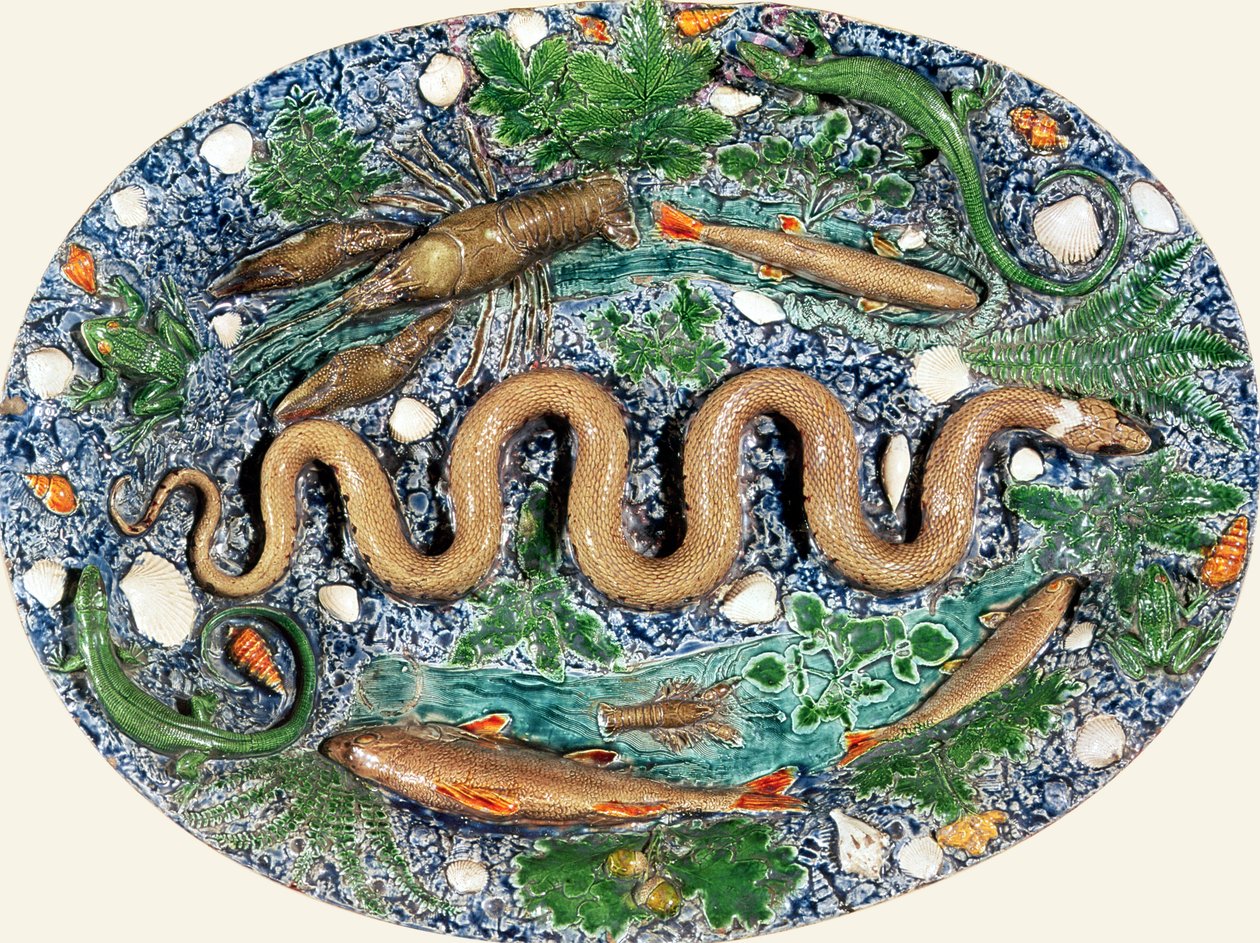 Stort ovalt fad støbt i relief med krybdyr og fisk (lertøj) af Bernard Palissy