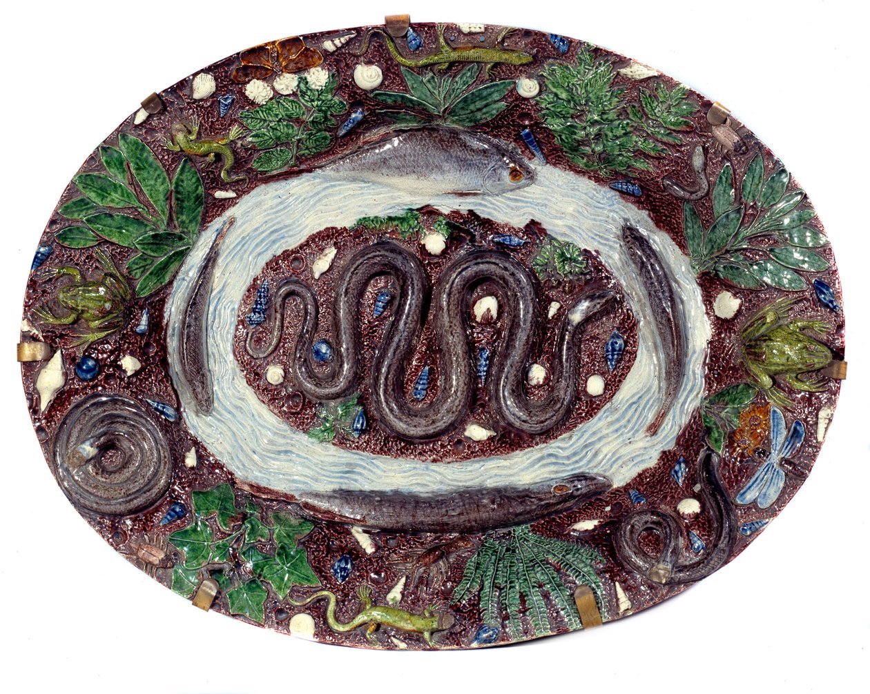 Fajancefad med slanger og batraciere. Diam 0,52 m 1500-tallet. Realiseret af Bernard Palissy (1510-1589) Sevres. Nationalmuseet for Keramik af Bernard Palissy