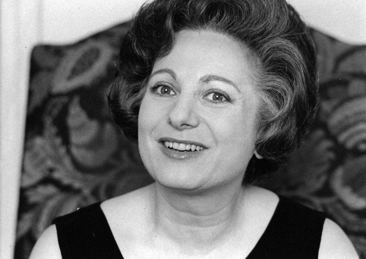 Huguette DREYFUS af Bernard Perrine