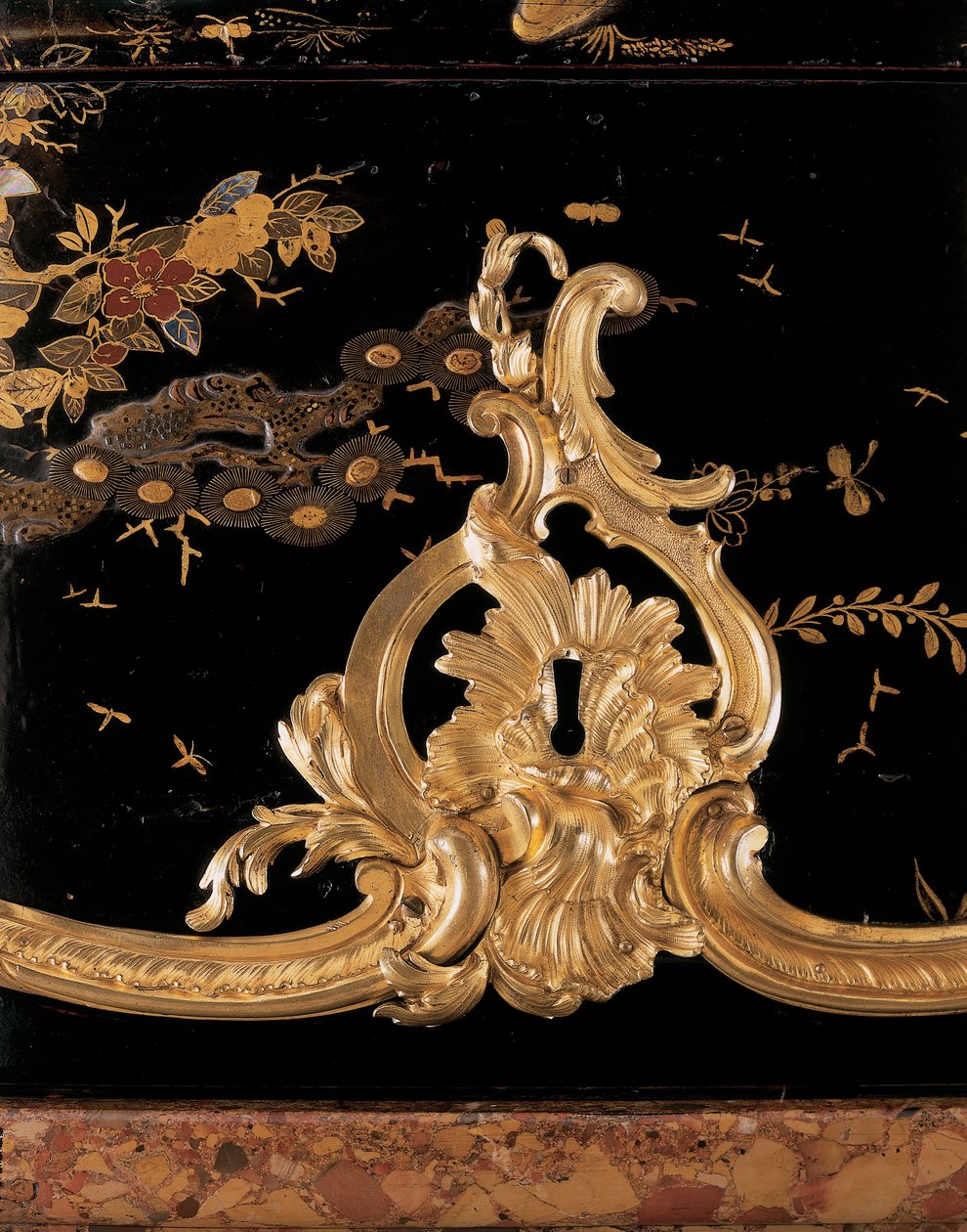 Kommode, ca. 1745 (ormolu-monteret japansk lak & eboniseret træ) af Bernard van Risenburgh II
