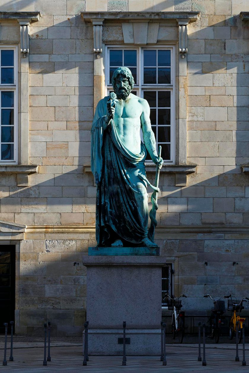 Asklevios af Bertel Thorvaldsen