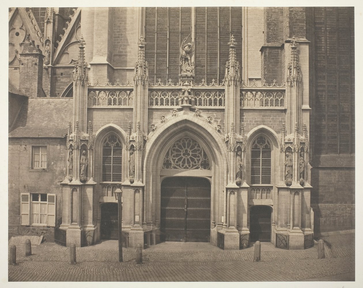 Uden titel [Sydfacaden på katedralen St Michael