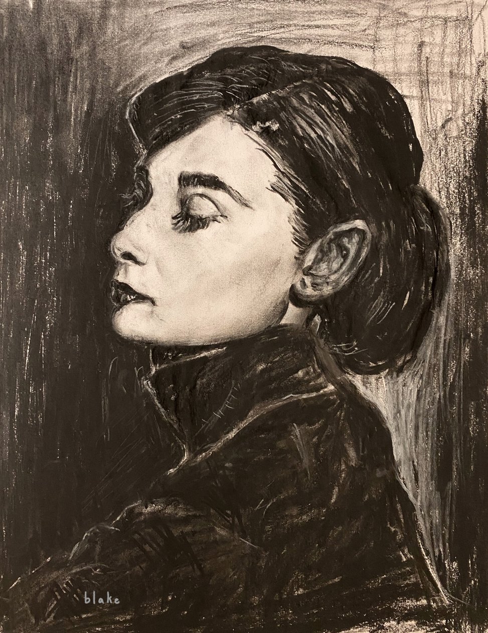 Audrey Hepburn, ca. 2021 (kul på papir) af Blake Munch